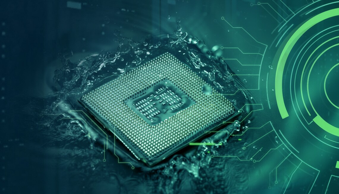 Symbolic depiction of liquid cooling: a microchip surrounded by fluid – representing efficient, innovative, and energy-optimized cooling in modern data centers.