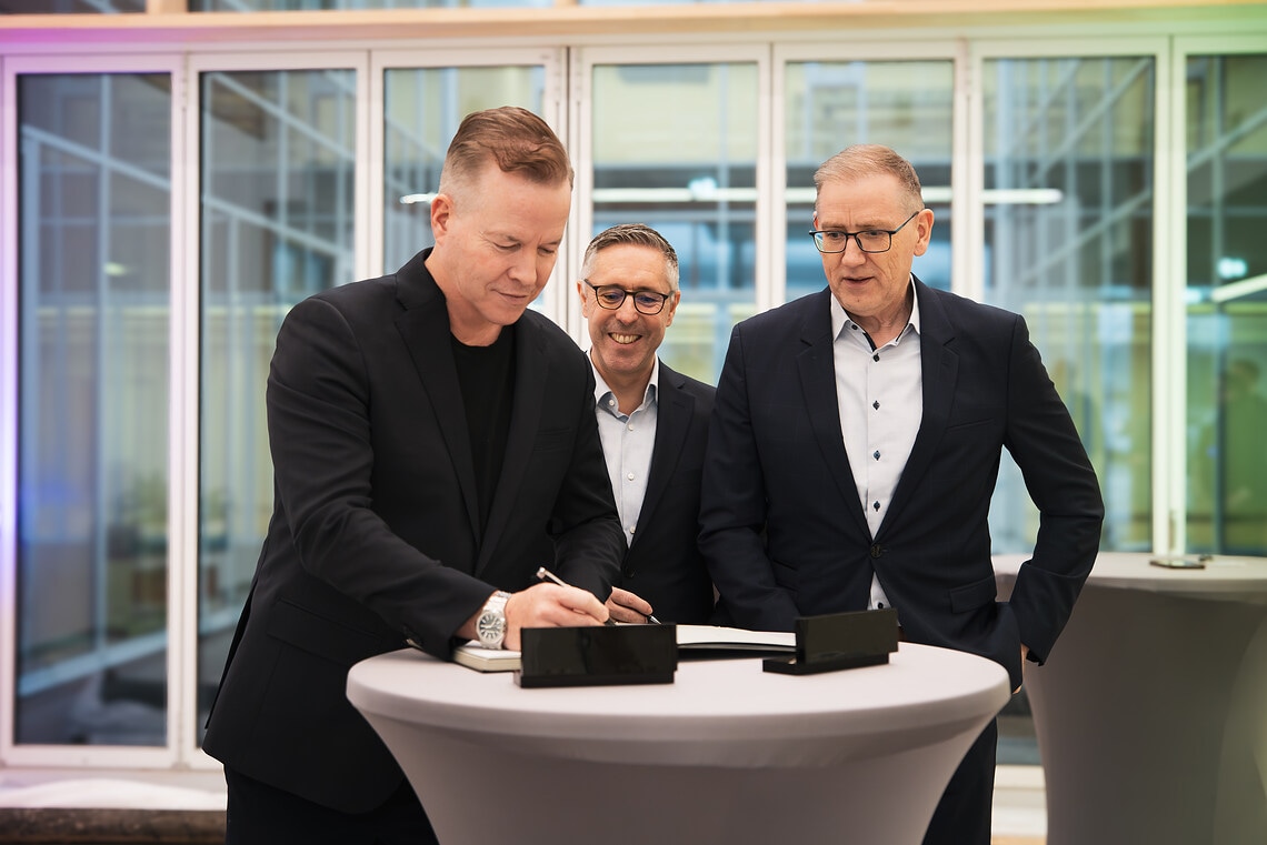 BASF Kooperationsvertragsunterzeichnung Global Health Management