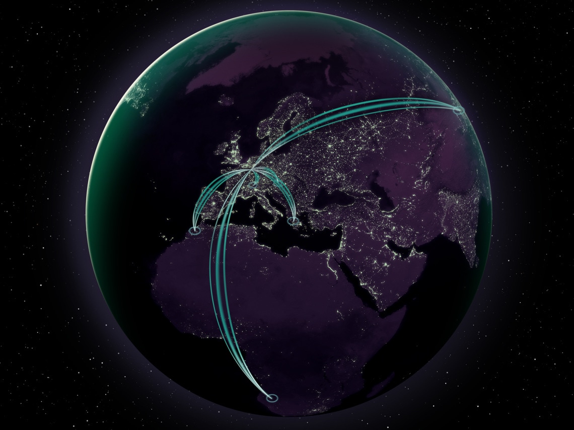 Detaillierte Darstellung der Erde nachts aus der Satellitenperspektive.