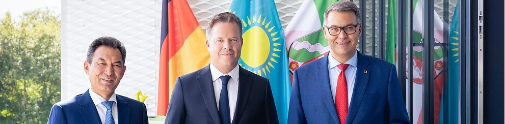 Oliver Hermes neuer Honorarkonsul der Republik Kasachstan