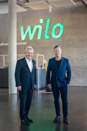 Der Minister für Wirtschaft, Innovation, Digitalisierung und Energie des Landes Nordrhein-Westfalen, Dr. Andreas Pinkwart, informierte sich bei Wilo über die Wasserstoffstrategie des Unternehmens.