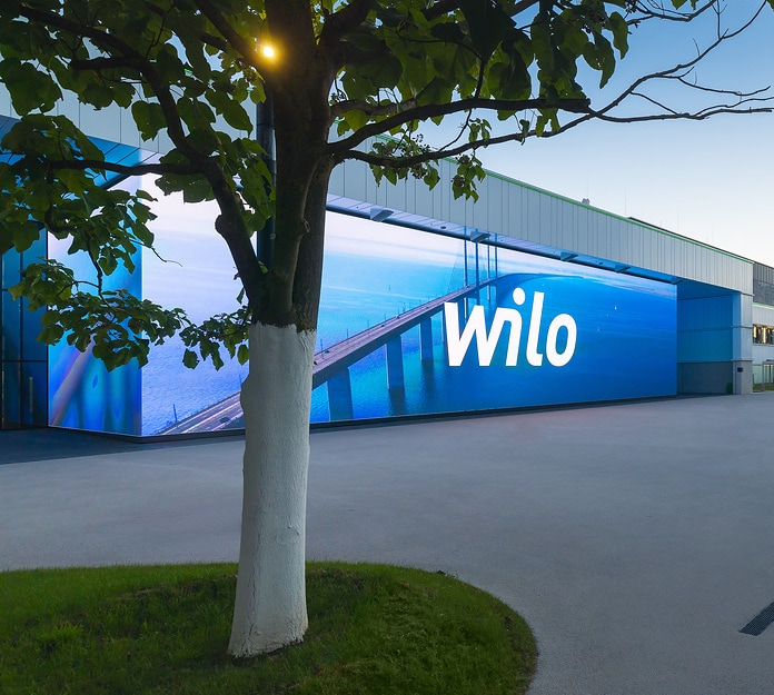 The Wilo Group – here a view of the Smart Factory at the Group headquarters, the Wilopark in Dortmund – is joining the “Business Leaders’ Open Call to Accelerate Action on Water”. Image: WILO SE