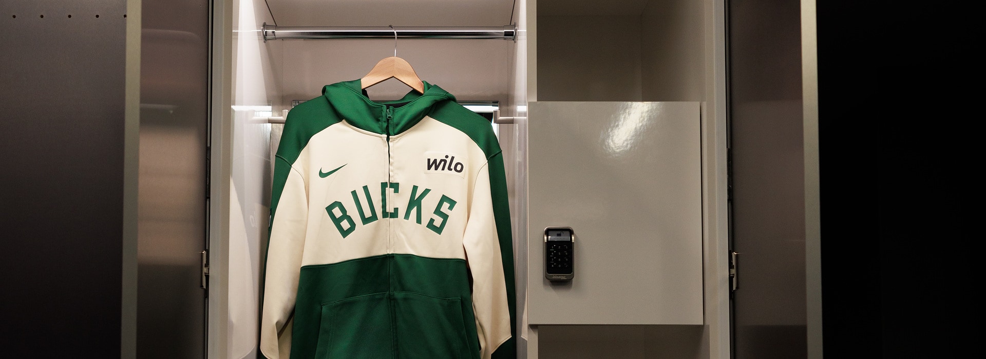 Milwaukee Bucks Jersey im Spind