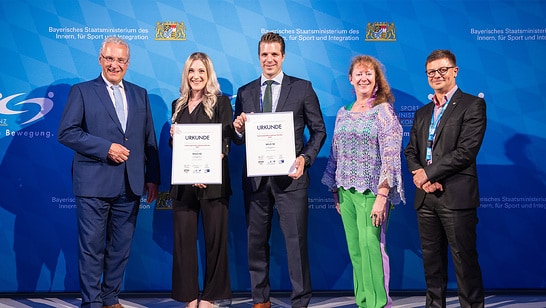 bei-der-preisverleihung-des-spitzensport-freundlichen-betrieb-war-auch-wilo-mitarbeiter-und-olympiasieger-richard-schmidt