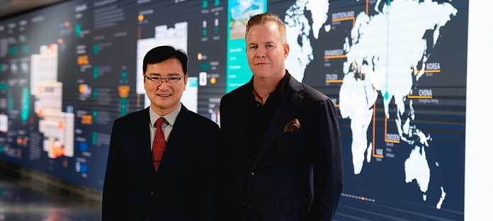 Topics on the agenda for Yong Yu (left), Consul General of the People’s Republic of China in Düsseldorf, and Oliver Hermes (right), President & Global CEO of the Wilo Group, were the 30th anniversary of Wilo China, the current geopolitical situation and opportunities to intensify German-Chinese relations. 