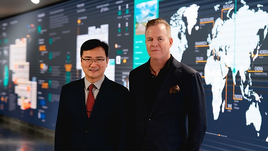 Oliver Hermes met with the Chinese Consul General Yong Yu at the Wilopark