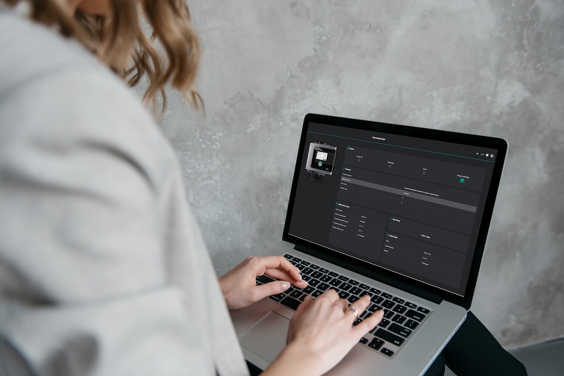 System monitorowania Wilo-Monitor umożliwia zdalną kontrolę i optymalizację pracy pomp i systemów pompowych przez całą dobę.