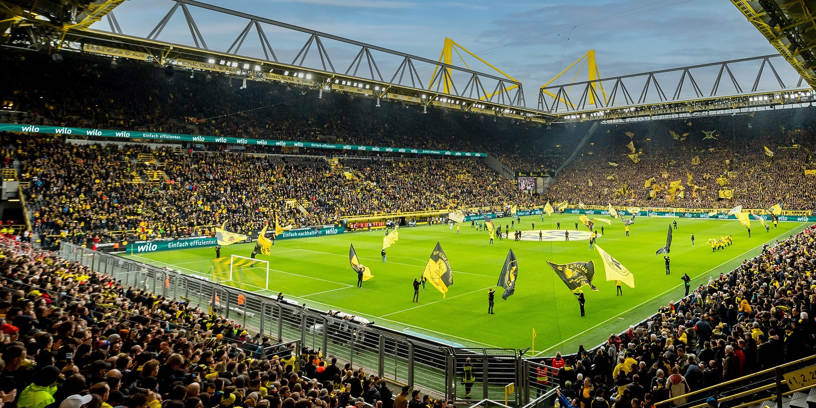 Projektancie, architekcie! Na Twój projekt HVAC czeka nagroda - wizyta na stadionie BVB SIGNAL IDUNA PARK!