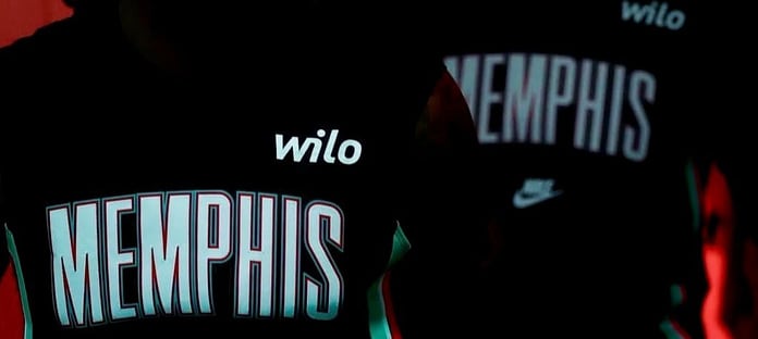 Wilo Group/American Marsh Pumps Sponsoring Partner des Basketballvereins Memphis Grizzlies / Logo auf Aufwärmkleidung