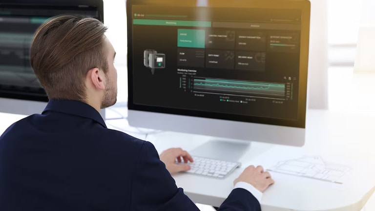 System Wilo-Monitor kontroluje pracę pomp i systemów pompowych, wykrywa nieprawidłowości na wczesnym etapie oraz zwiększa niezawodność pracy.