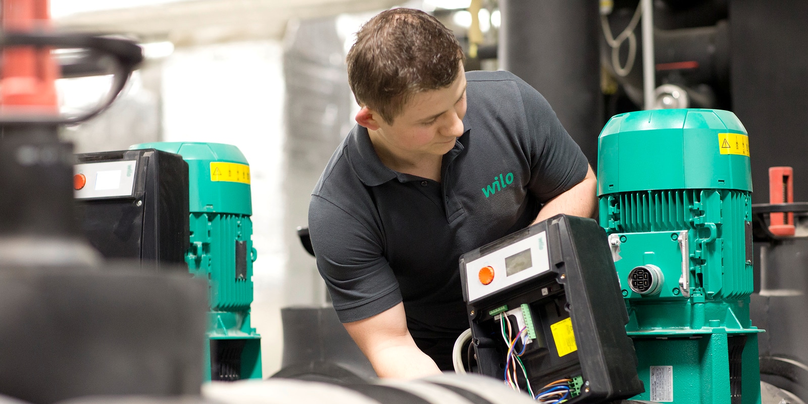 Service Technician Mr. Kruppa at work with Wilo pump